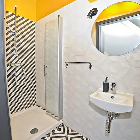 דירה Loft By Grand *